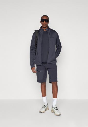 Флисовая куртка