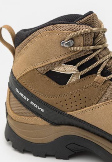 Походные ботинки