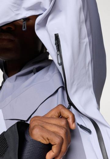 Спортивная куртка