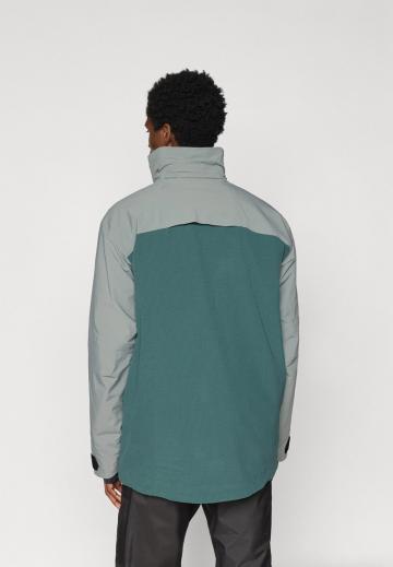 Сноубордическая куртка