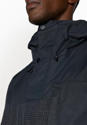 Сноубордическая куртка