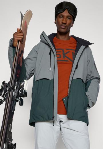 Сноубордическая куртка