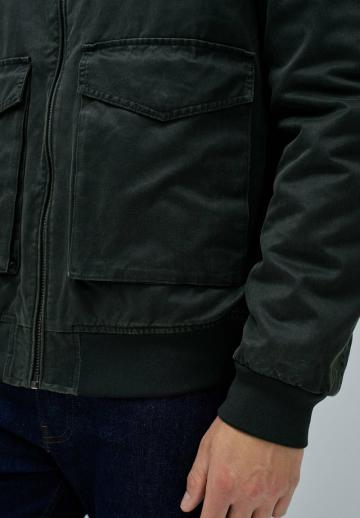 Куртка бомбер