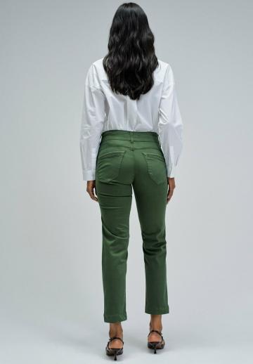 Узкие брюки