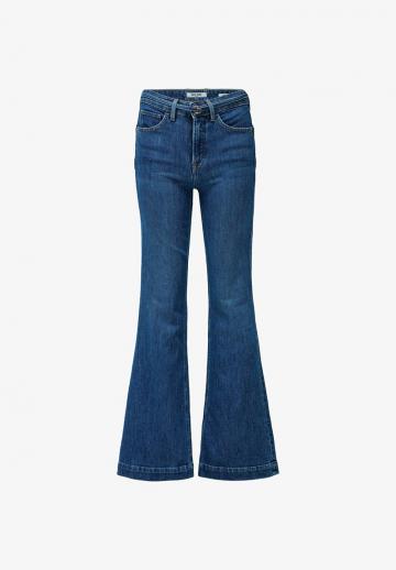 Клешеные брюки