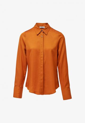 Атласная блузка