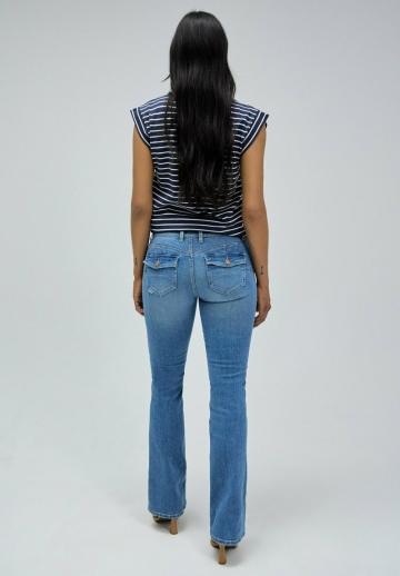 Клешеные брюки