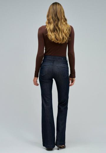 Клешеные брюки