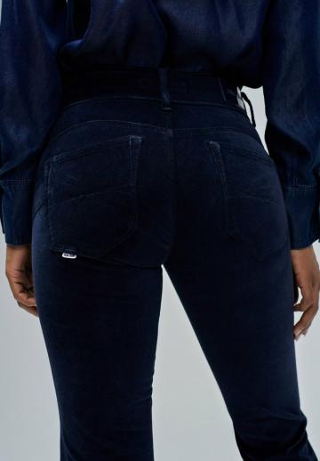 Клешеные брюки