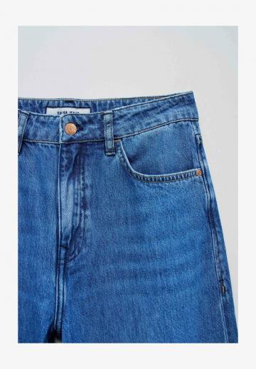 Свободные джинсы