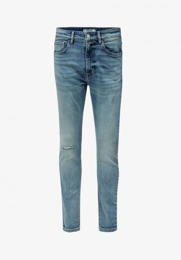 Узкие джинсы