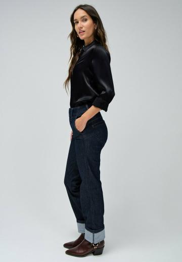 Прямые джинсы