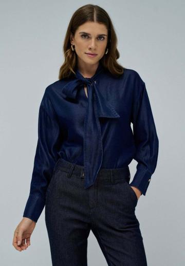 Джинсовая блузка