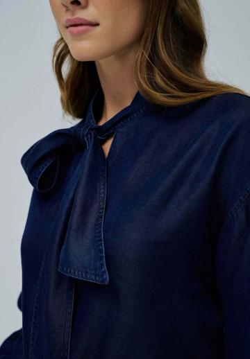 Джинсовая блузка