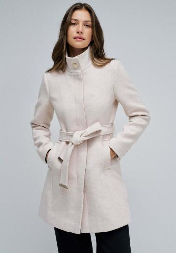 Короткое пальто