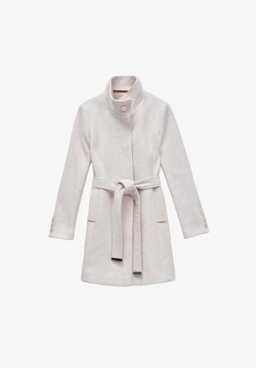 Короткое пальто