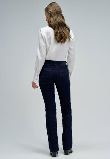 Клешеные брюки