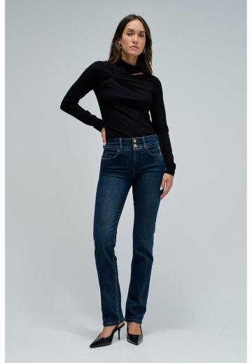 Клешеные брюки