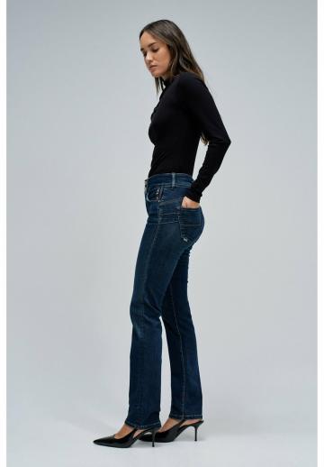 Клешеные брюки