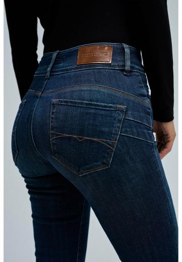 Клешеные брюки