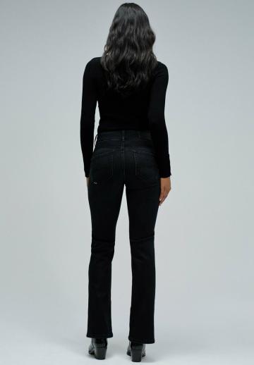 Клешеные брюки