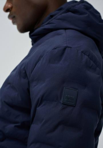 Зимняя куртка