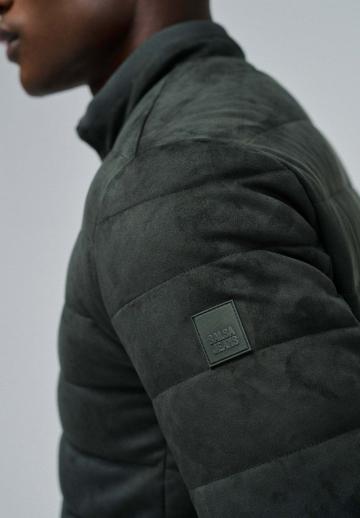 Зимняя куртка