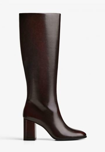 Высокие сапоги