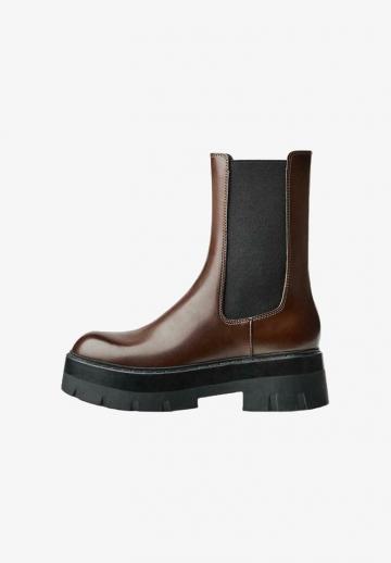 Ботинки челси
