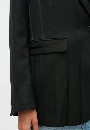 Длинный блейзер