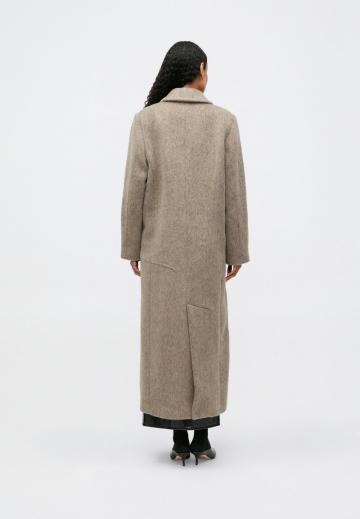 Шерстяное пальто