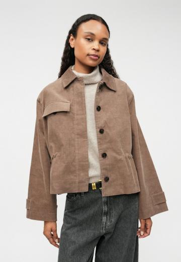 Вельветовая куртка