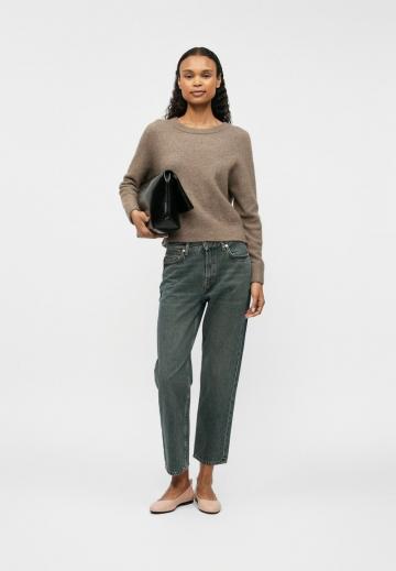 Короткие джинсы