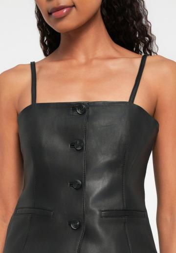 Топ на бретельках