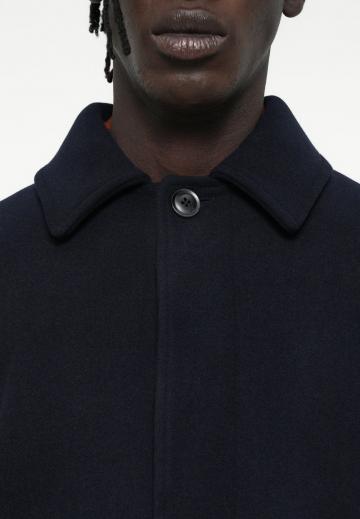 Короткое пальто