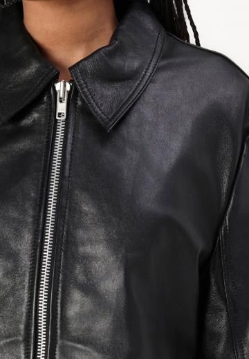 Кожаная куртка