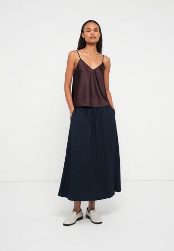 Топ на бретельках