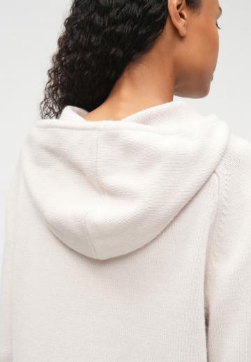 Пуловер с капюшоном