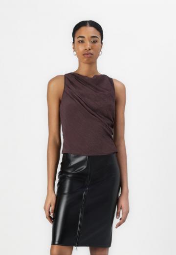 Майка-борцовка