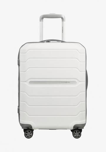 Чемодан на колесах