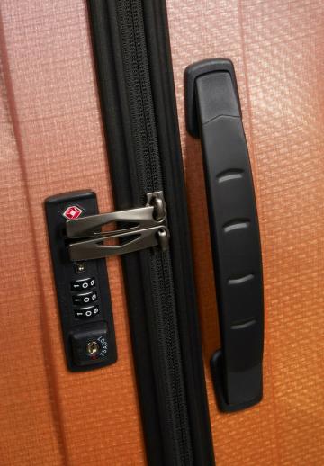 Чемодан на колесах