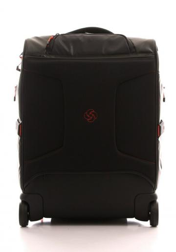 Чемодан на колесах