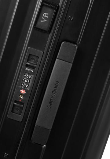 Чемодан на колесах