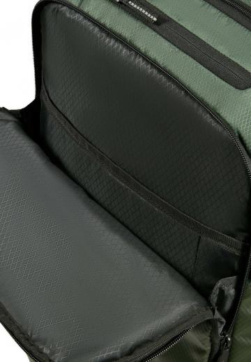 Чемодан на колесах