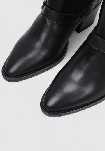 Ковбойские сапоги