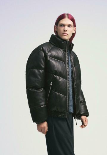 Зимняя куртка