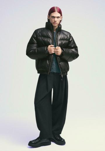 Зимняя куртка