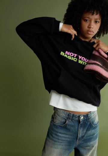 Пуловер с капюшоном