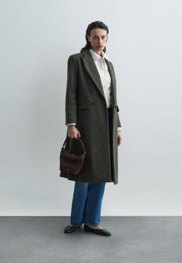 Шерстяное пальто