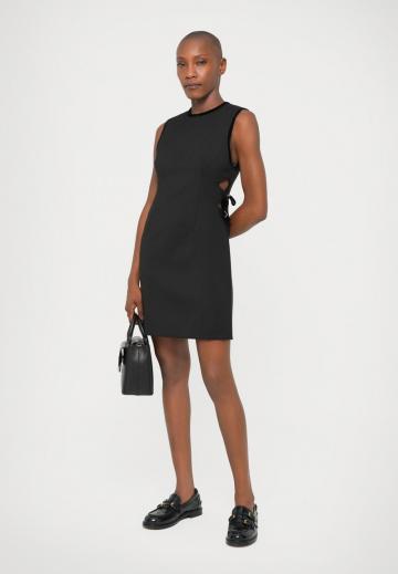 Коктейльное платье